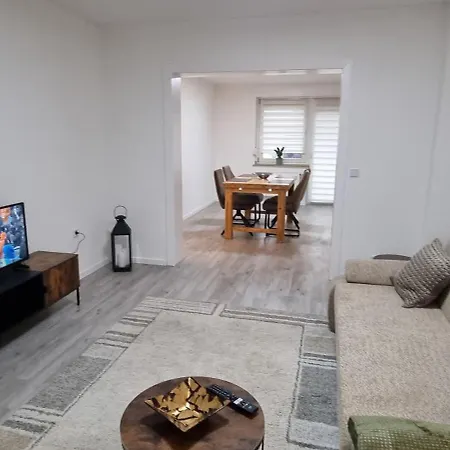 Eg-wohnung In Direkter Naehe Des Sg Hbf Appartement Solingen