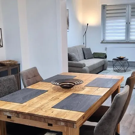 Eg-wohnung In Direkter Naehe Des Sg Hbf Appartement *