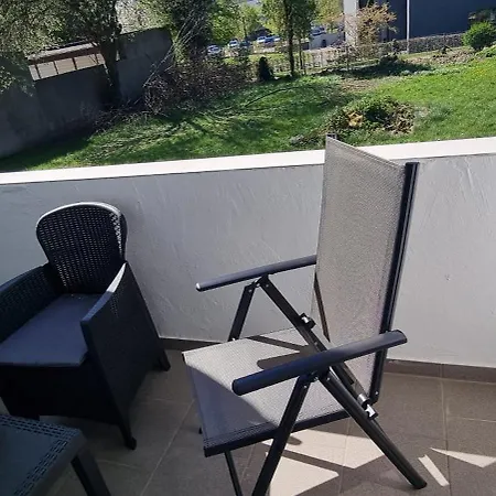 Eg-wohnung In Direkter Naehe Des Sg Hbf Appartement Solingen