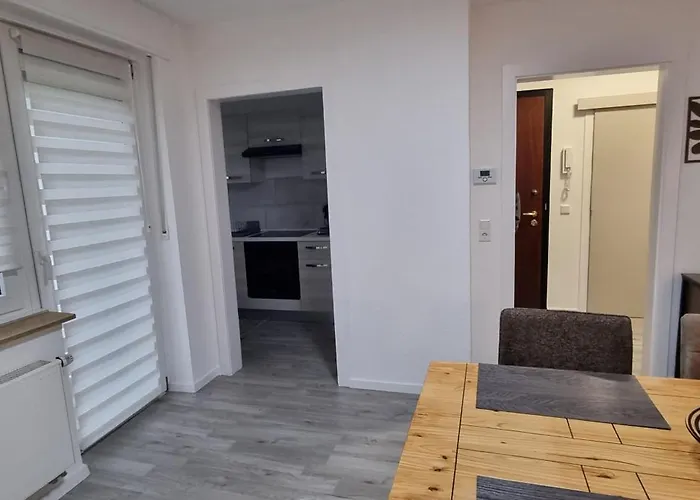 Eg-wohnung In Direkter Naehe Des Sg Hbf Appartement *